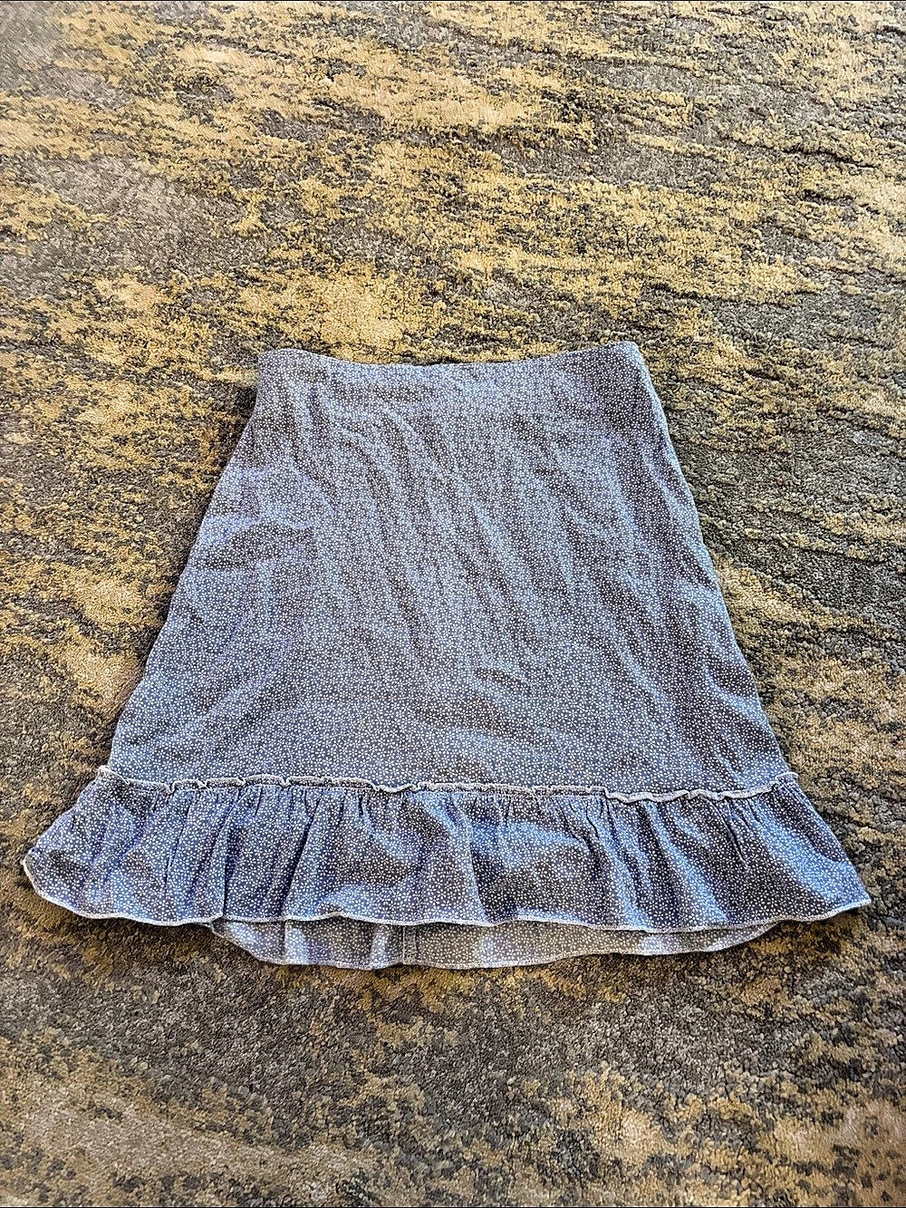 Brandy Melville Floral Ruffle Mini Skirt in Blue Like New